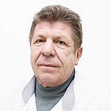 Врач Демидов Виктор Николаевич